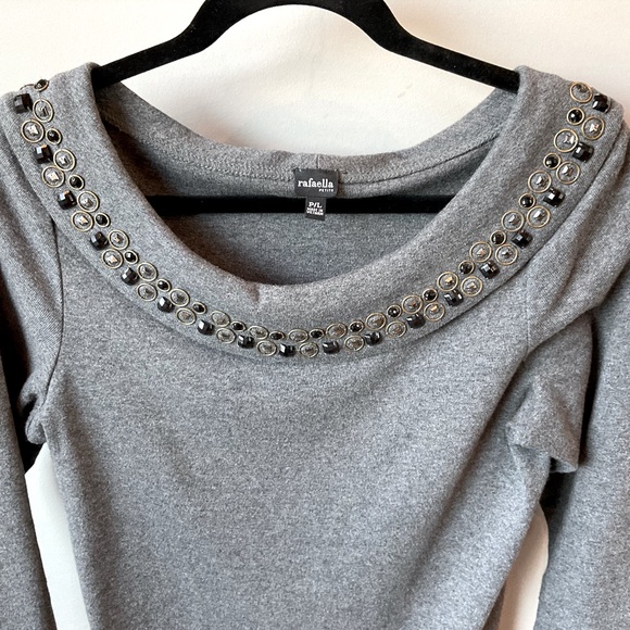 Weekend Top - Picture 3 of 8